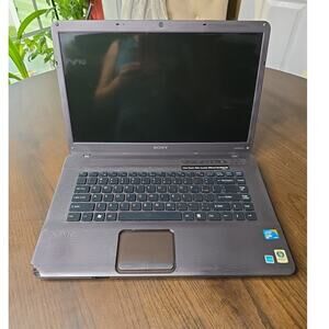 Sony VAIO PCG-7173L, Core2 Duo T6500, 4GB RAM, 250GB Hard Drive, Blu-ray Drive